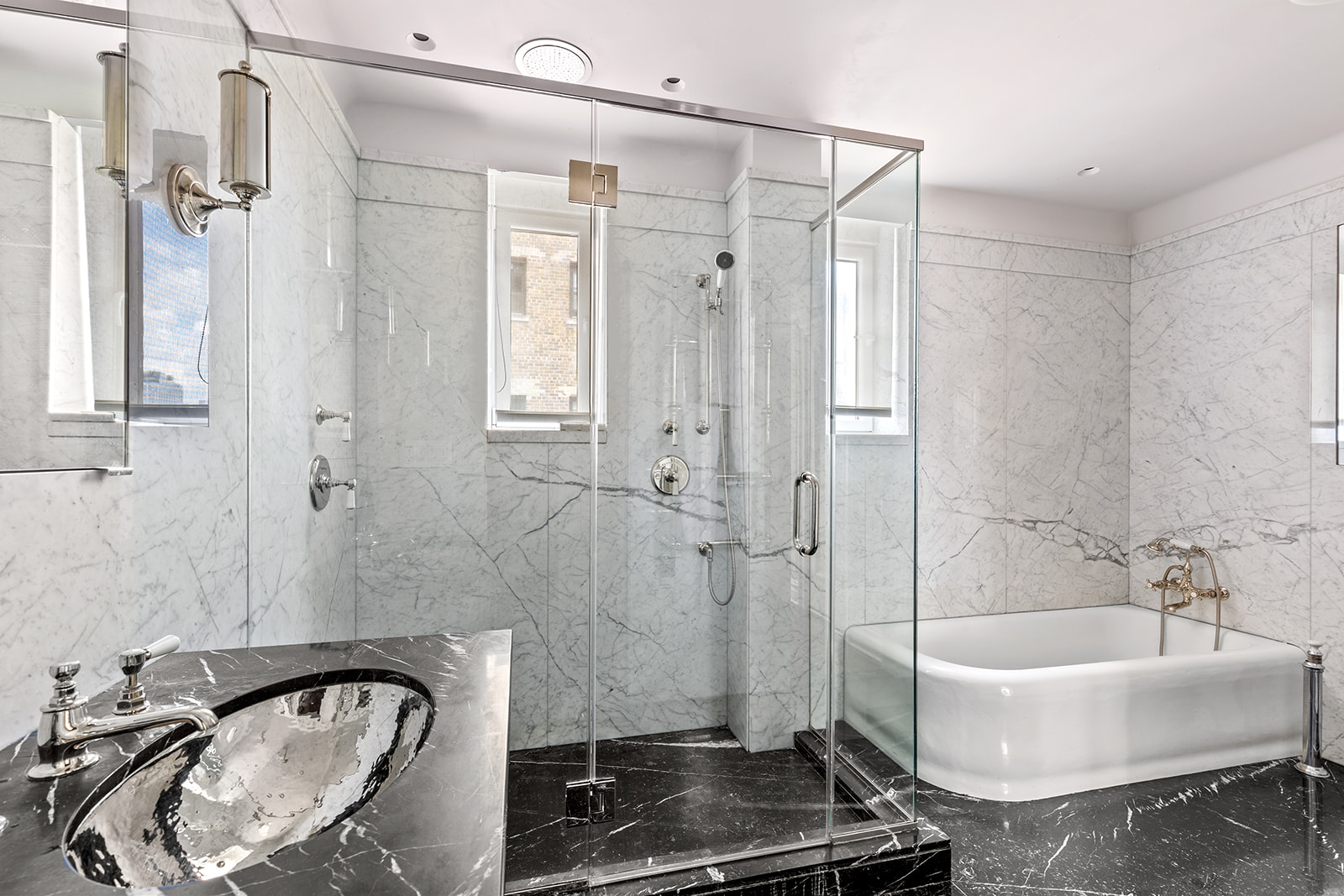 575 Park Avenue, Unit 1408 Manhattan, NY 10065 - Photo 7 of 9