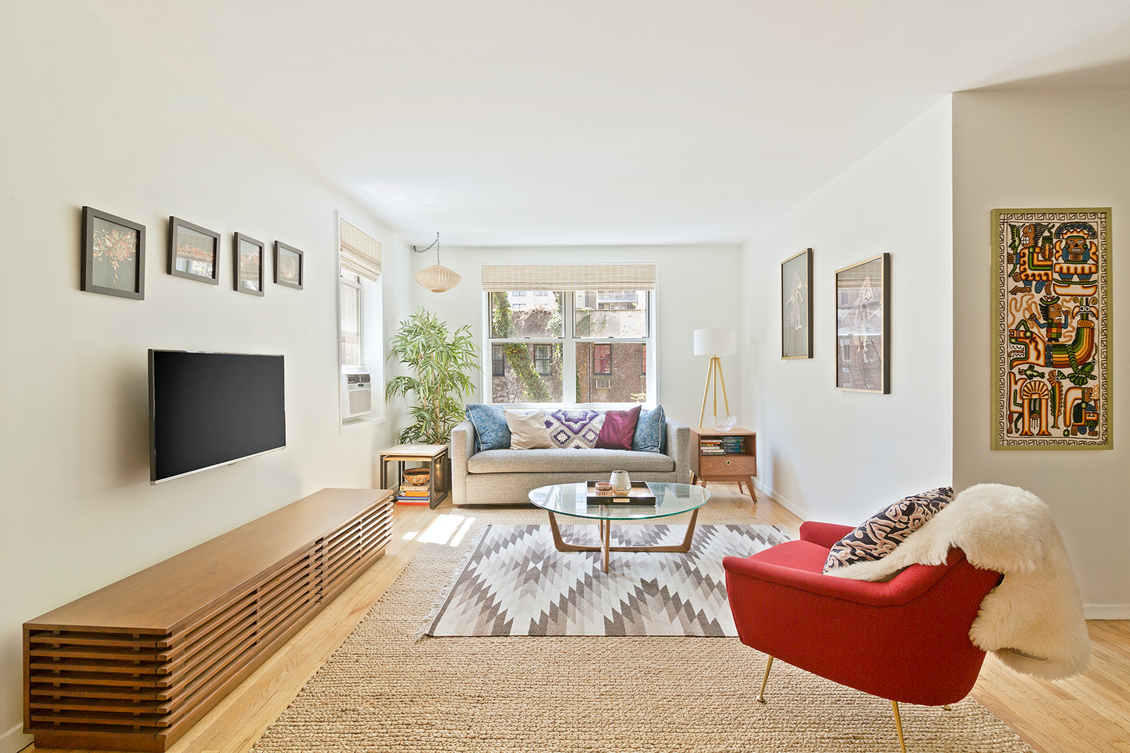 302 East 88th Street, Unit 5A Manhattan, NY 10128 - Photo 2 of 7