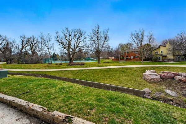 a picture of a floor plan