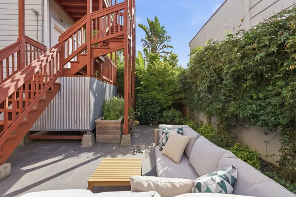 $1,395,000 | 3841 A 24th Street, San Francisco, CA 94114