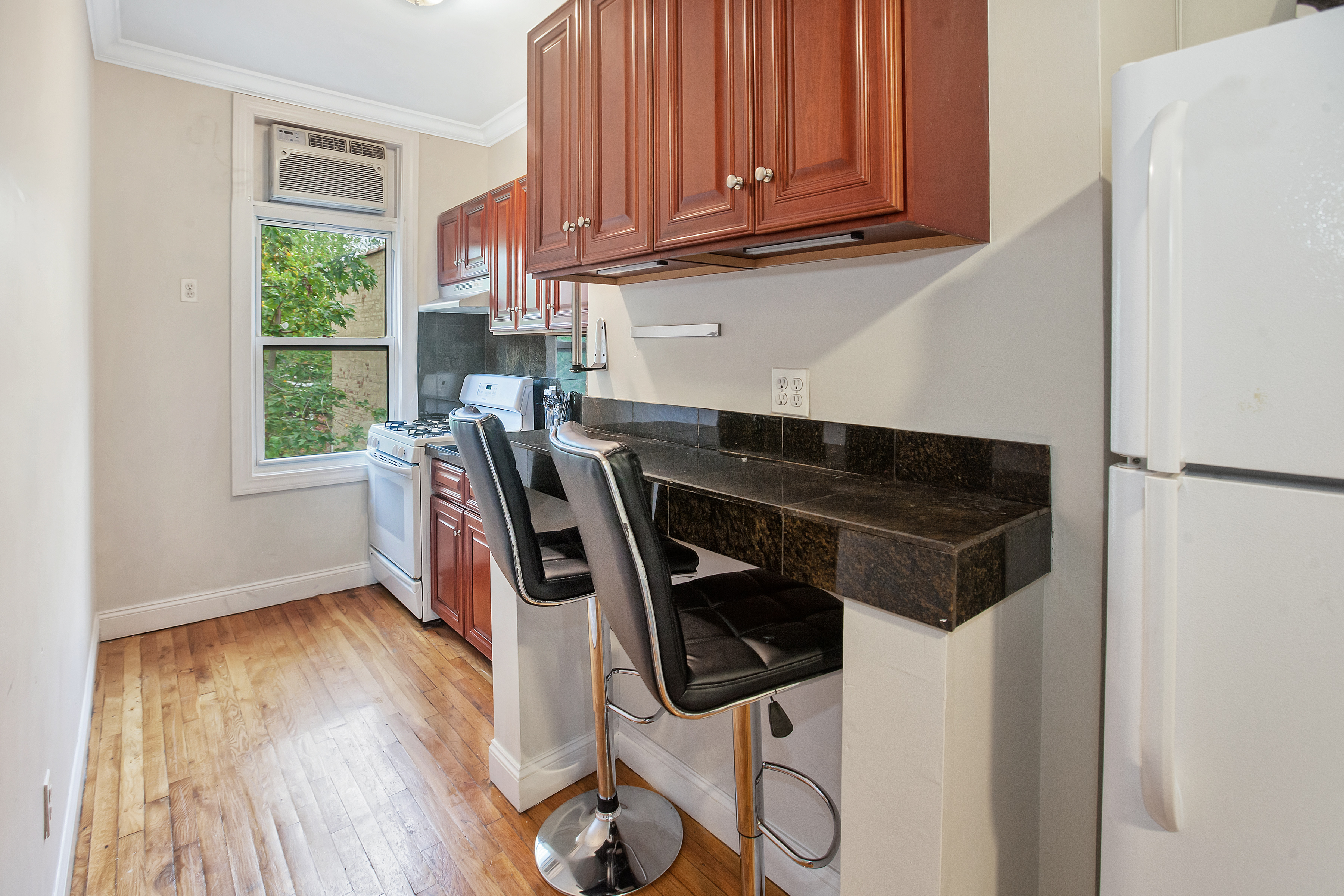 264 Withers Street Brooklyn, NY 11211 - Photo 8 of 17