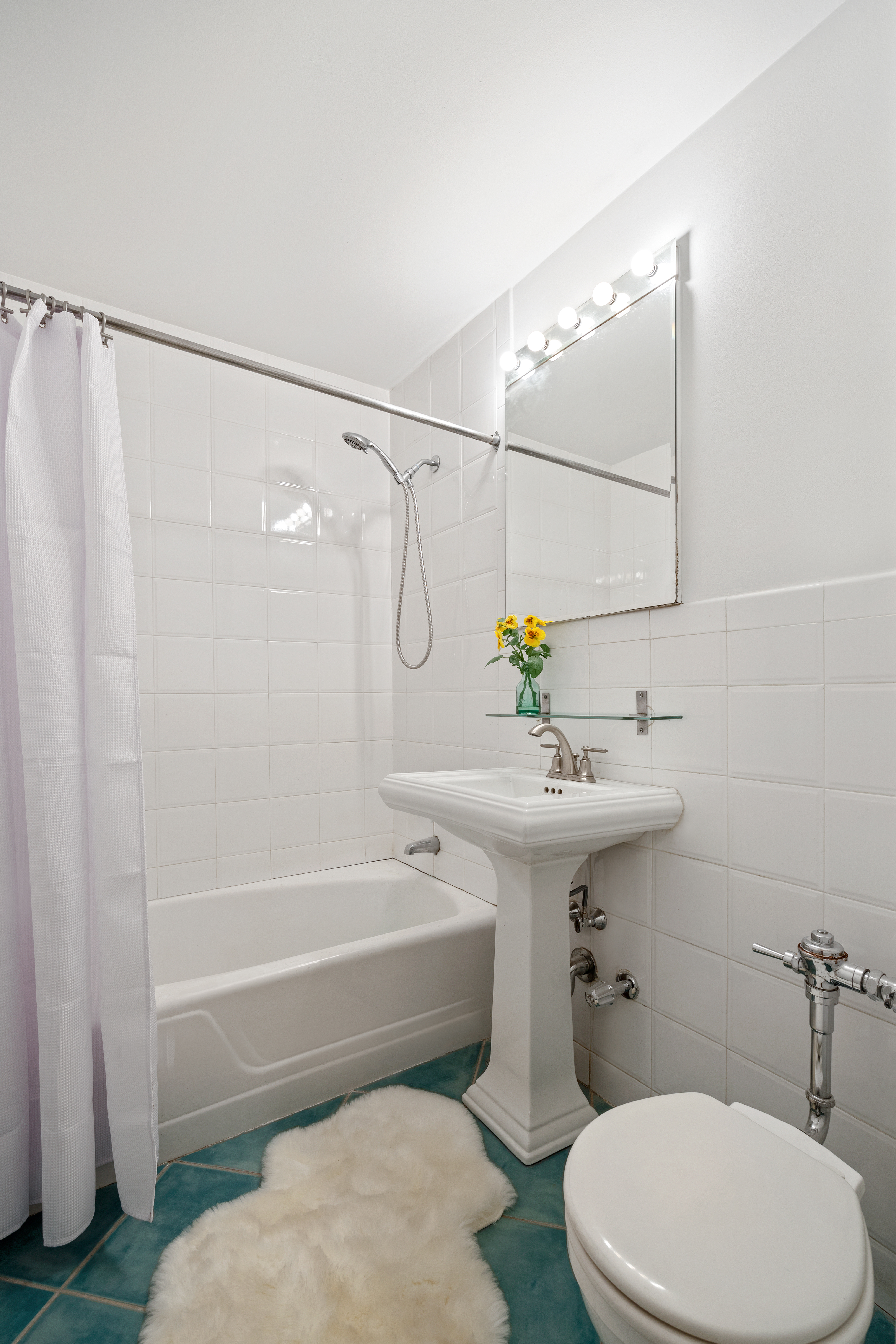 415 Argyle Road, Unit 2N Brooklyn, NY 11218 - Photo 11 of 15