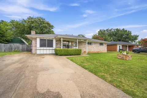 $268,000 | 1508 Hillside Drive, Midlothian, TX 76065