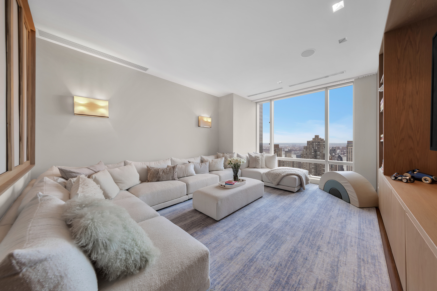 1 Central Park West Manhattan, NY 10023 - Photo 6 of 22