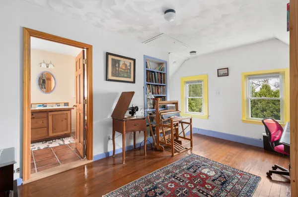 $695,000 | 12 Lauriston Street, Providence, RI 02906