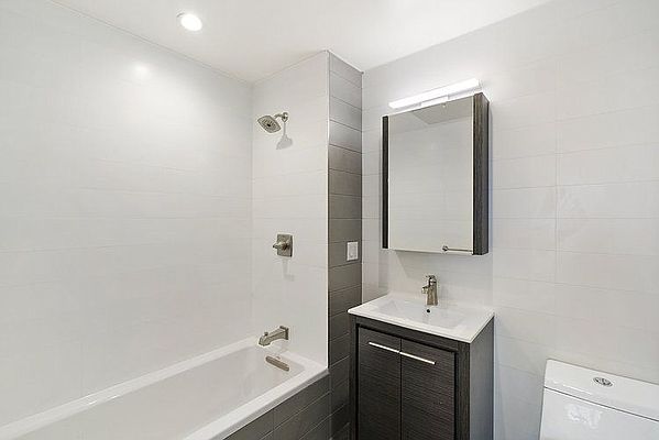 951 Madison Street, Unit 2D Brooklyn, NY 11221 - Photo 5 of 14