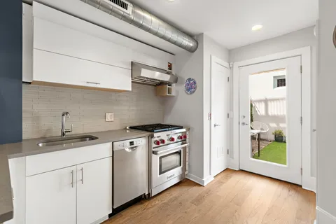 $1,299,000 | 340 5th Street, Jersey City, NJ 07302