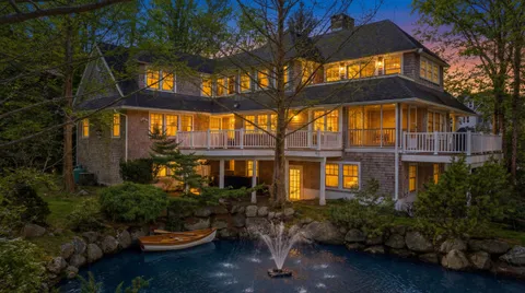 $3,200,000 | 23 Whittier Road, Marblehead, MA 01945