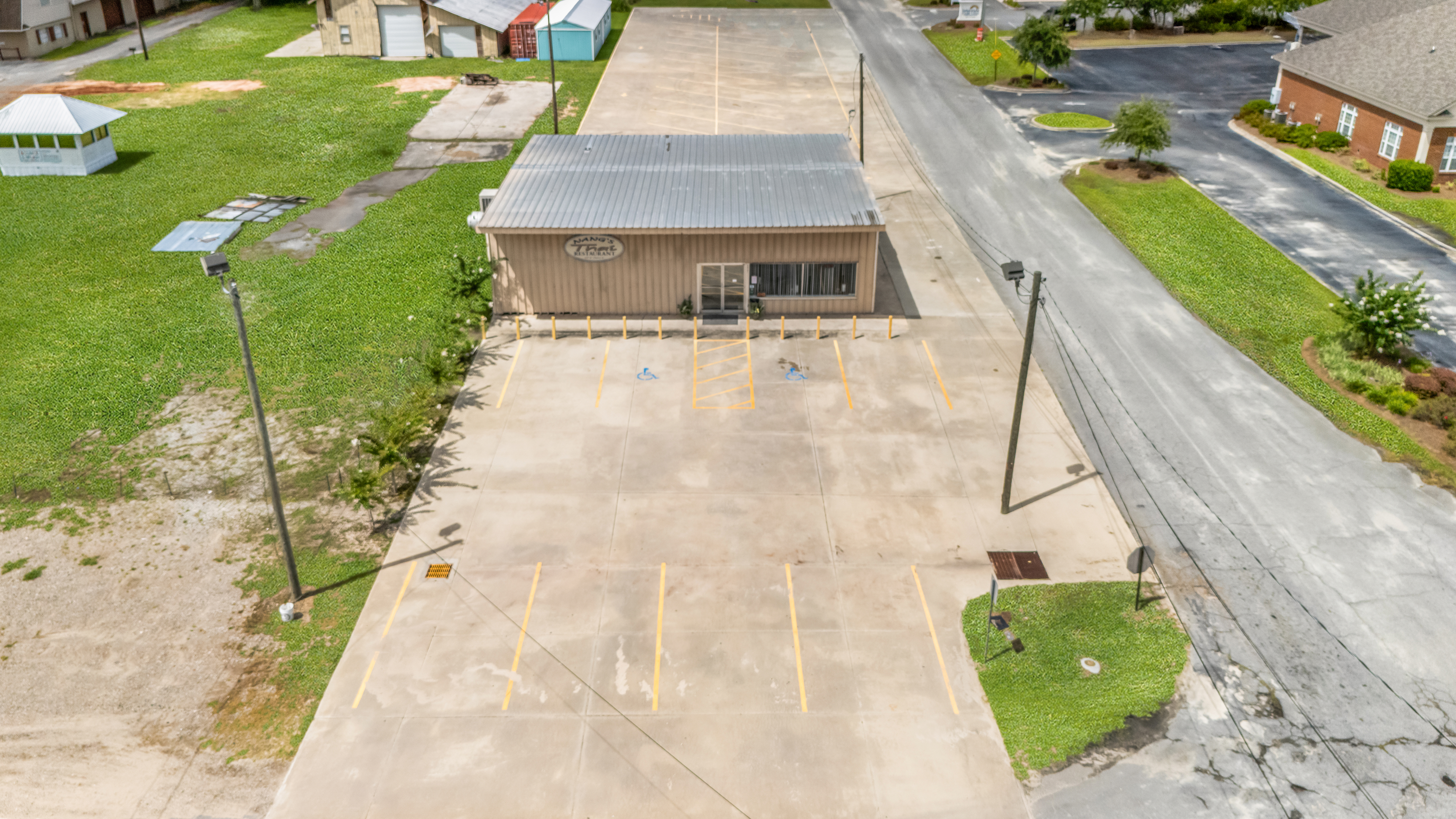 697 West Cherry Street Jesup, GA 31545 - Photo 46 of 47