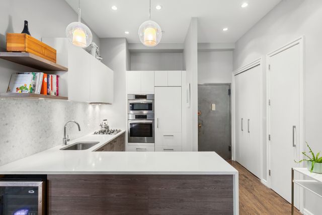 $2,225,000 | 250 Mercer Street, Unit B306 | Greenwich Village