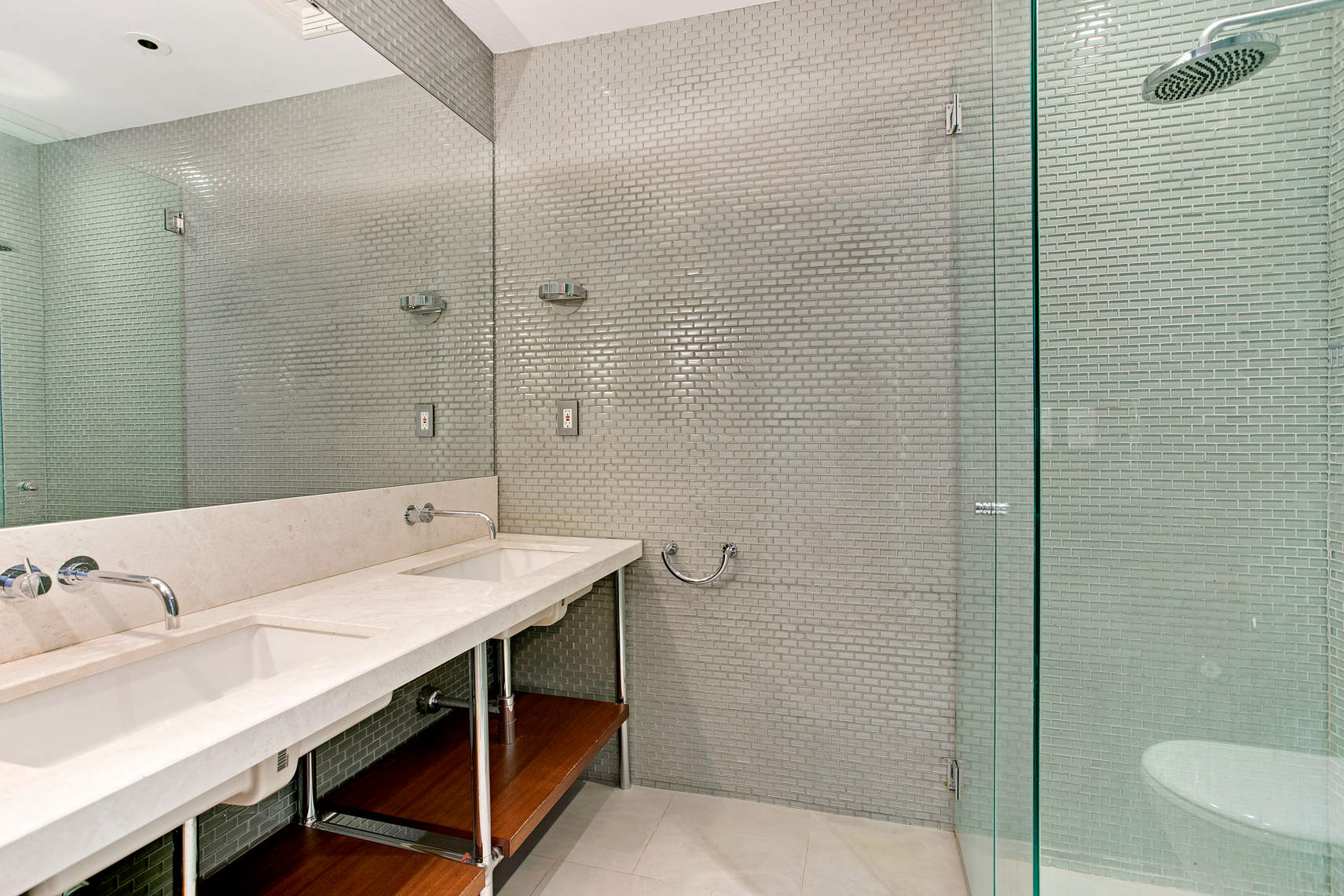 41 North Moore Street, Unit 2 Manhattan, NY 10013 - Photo 8 of 11