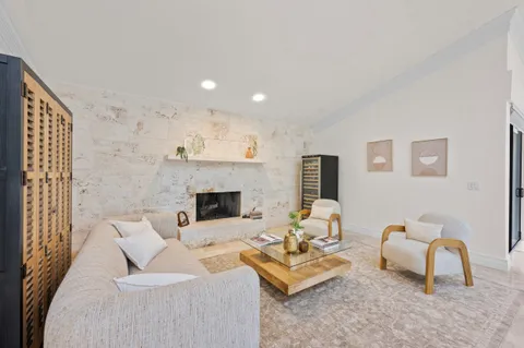 $2,300,000 | 18950 Southwest 59th Street, Southwest Ranches, FL 33332