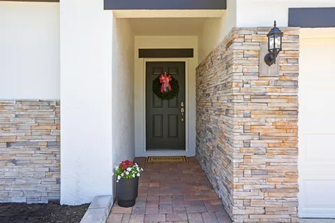 $399,900 | 34534 Salerno Circle, Sorrento, FL 32776