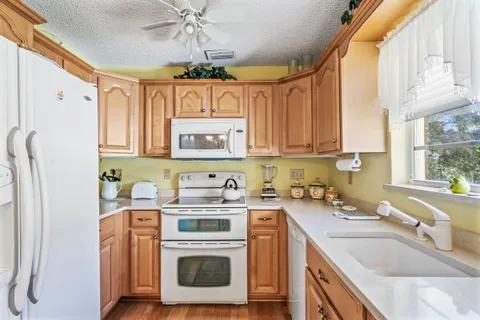 $285,000 | 5400 Highway A1a, Unit H24, Vero Beach, FL 32963