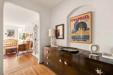 $849,000 | 73 Columbia Heights, Unit C1 | Brooklyn Heights