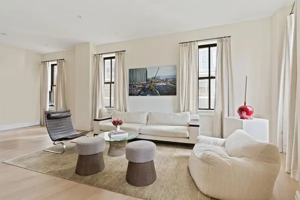 $3,795,000 | 100 Barclay Street, Unit 17L | TriBeCa