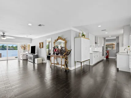 $1,149,000 | 4231 Northeast 16th Avenue, Oakland Park, FL 33334