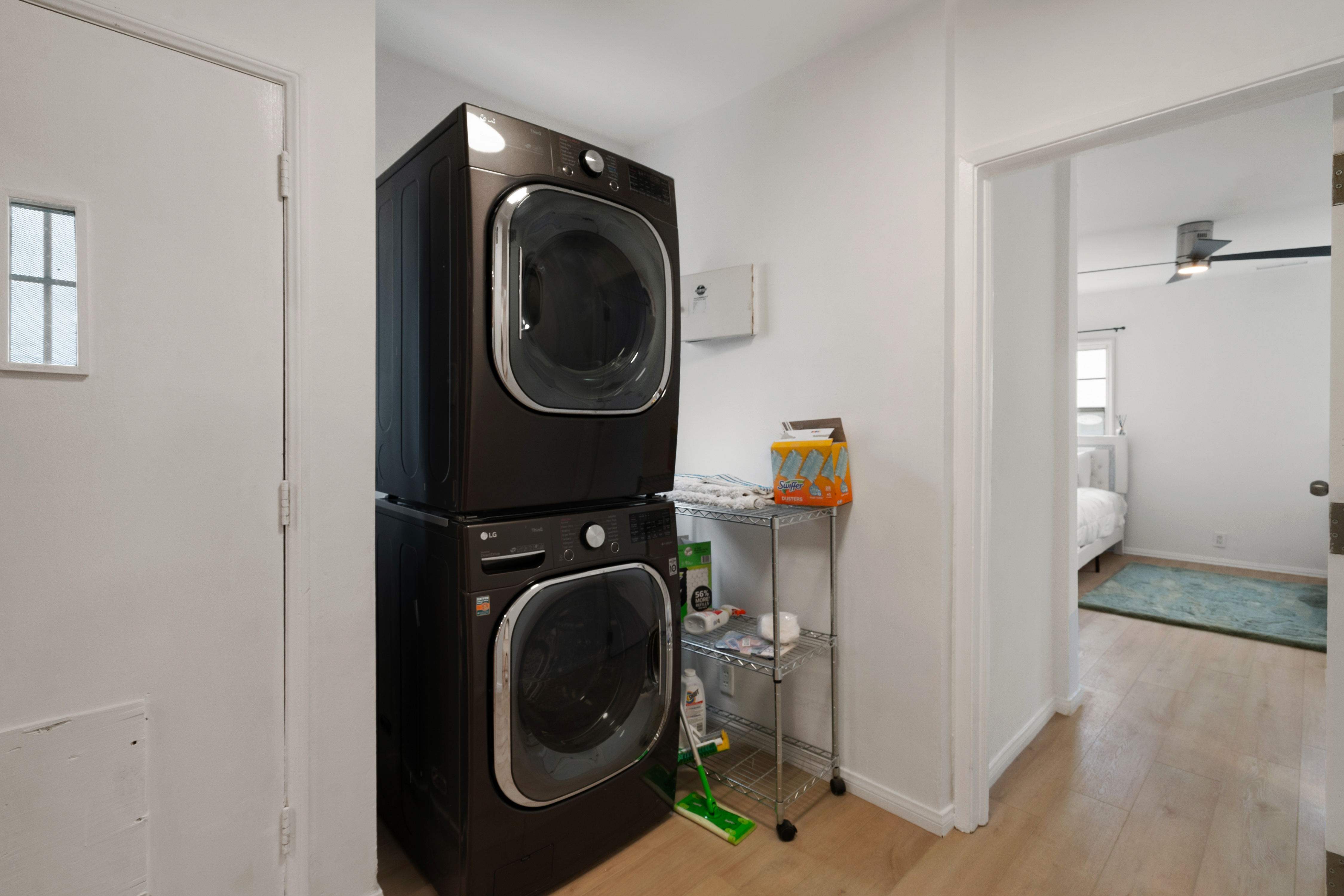 8832 Horner Street Los Angeles, CA 90035 - Photo 19 of 24 a utility room with dryer and washer