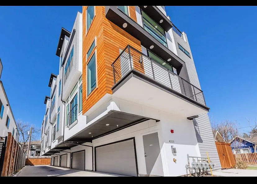 4223 Delano Pl Unit 101