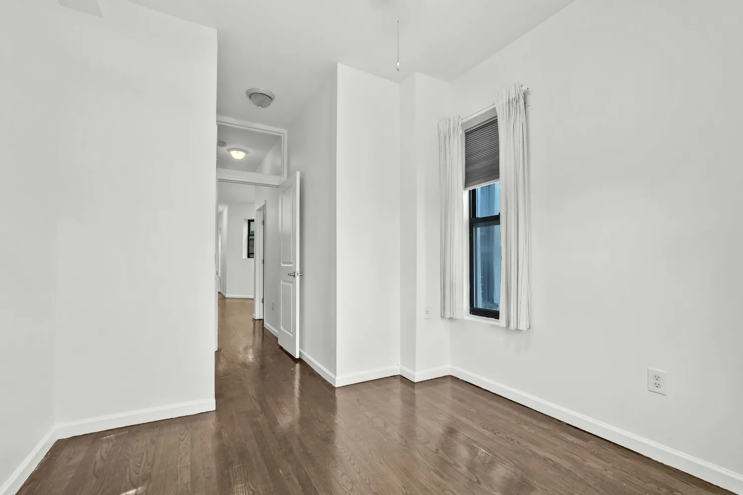 $3,200 | 273 Albany Avenue, Unit 3B | Crown Heights