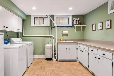 $950,000 | 4711 Dupont Avenue South, Minneapolis, MN 55419