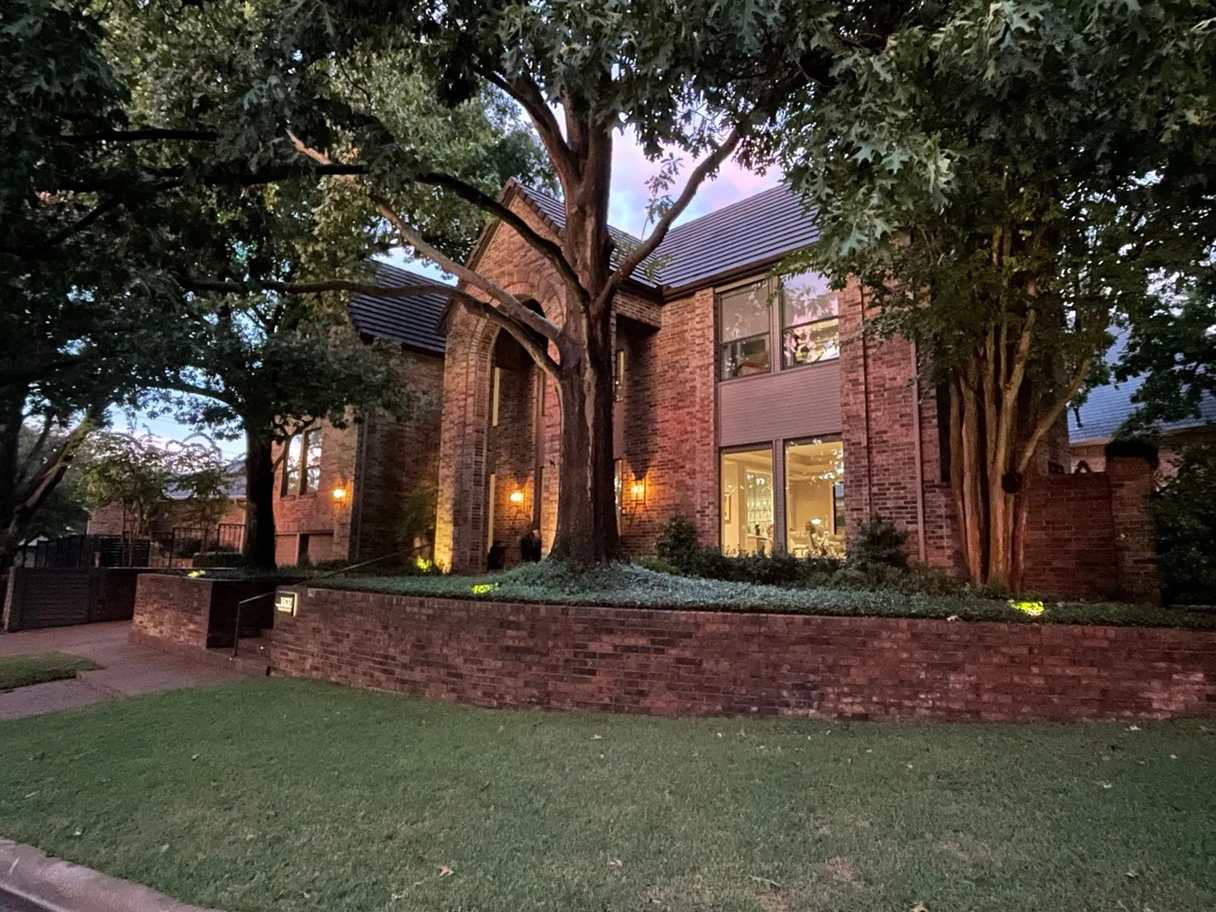 $1,285,000 | 16037 Chalfont Circle, Dallas, TX 75248