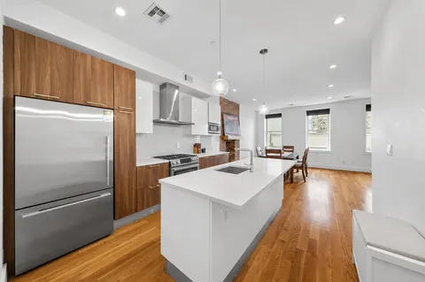 $1,100,000 | 141 West 126th Street, Unit 3A | Central Harlem