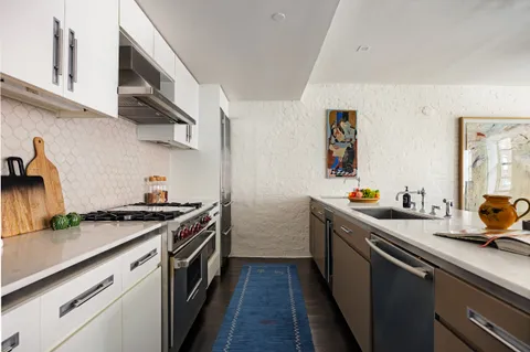 $3,500,000 | 159 Duane Street, Unit 4 | TriBeCa