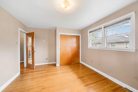 $340,000 | 2633 Avondale Avenue, Roslyn, PA 19001