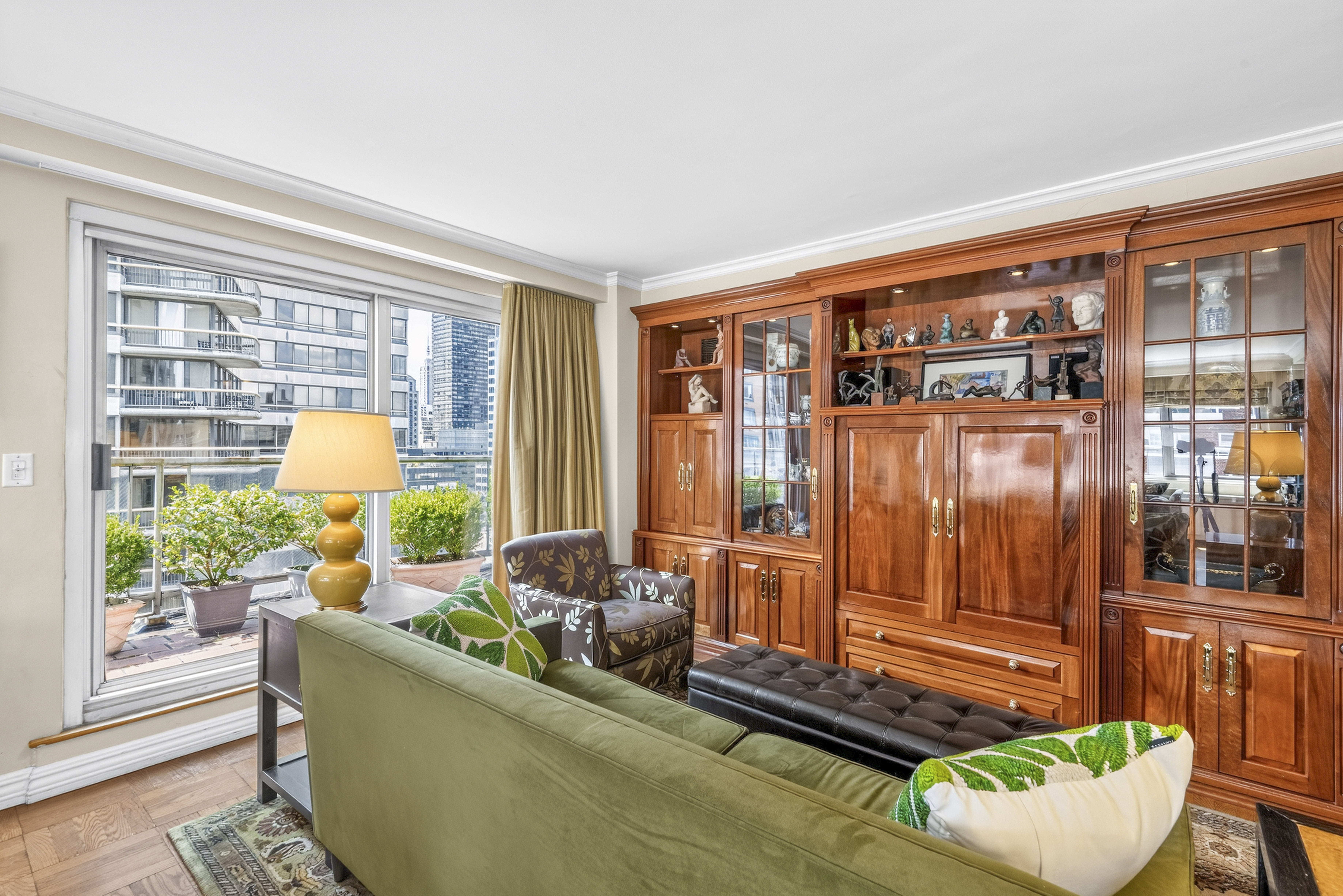 175 East 62nd Street, Unit PHB Manhattan, NY 10065 - Photo 2 of 17 Gallery Image 2