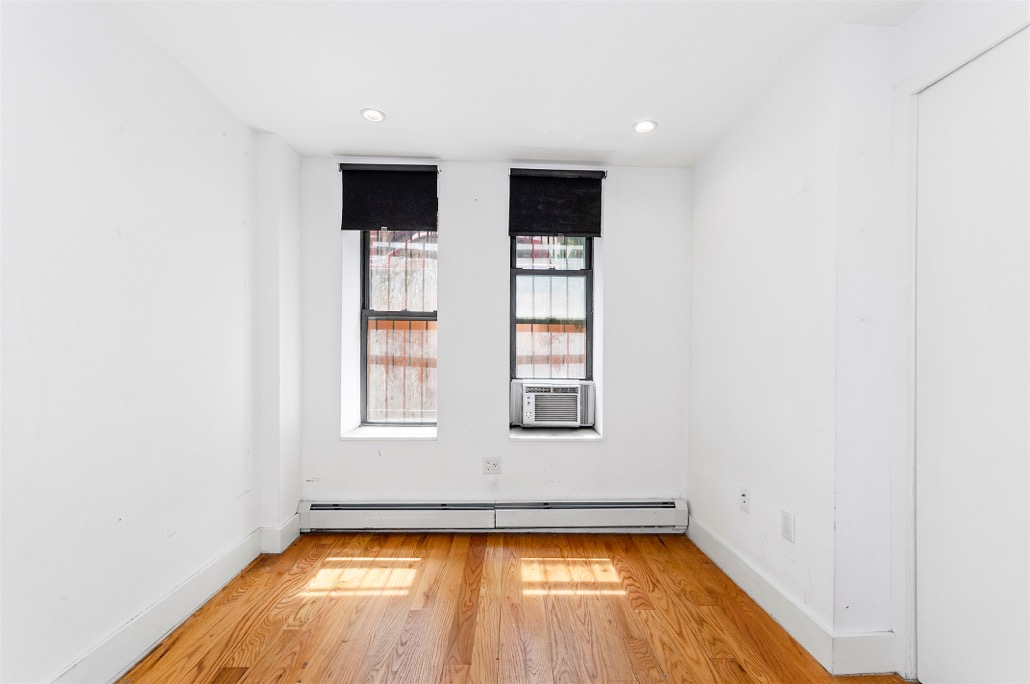 143 West 4th Street, Unit B3 Manhattan, NY 10012 - Photo 2 of 4