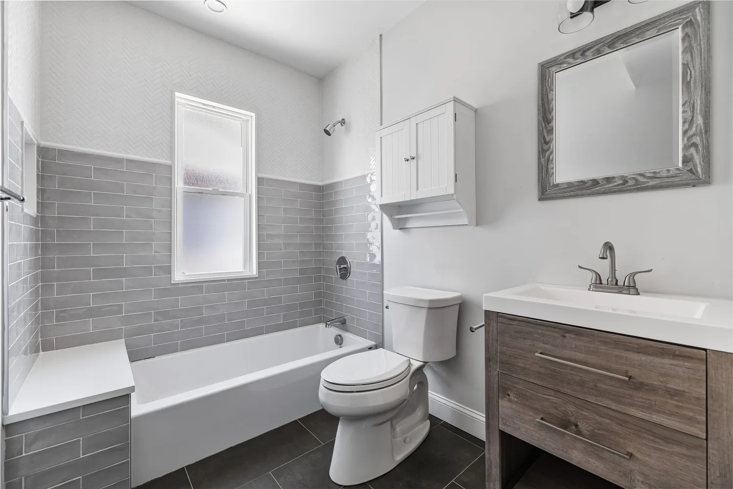 $4,500 | 83 Centre Street, Unit 2, Dorchester Center, MA 02124