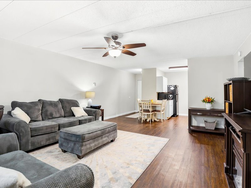 400 Glendale Road, Unit A22 Havertown, PA 19083 - Photo 8 of 17