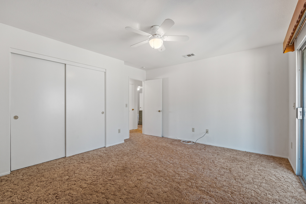 12450 Algonquin Road Apple Valley, CA 92308 - Photo 34 of 56
