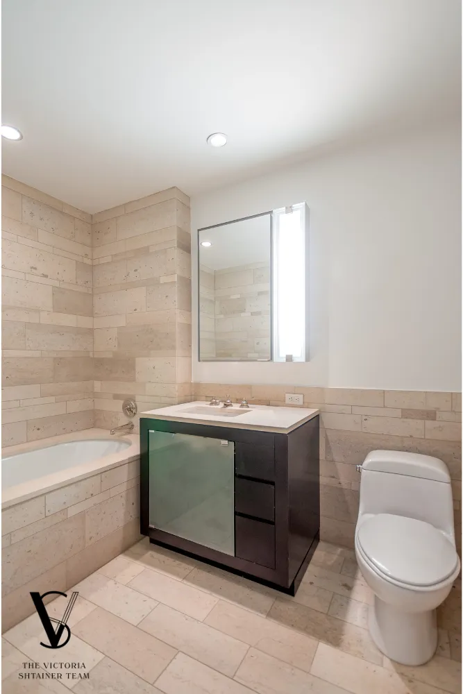 $1,150,000 | 450 East 83rd Street, Unit 3D | Upper East Side