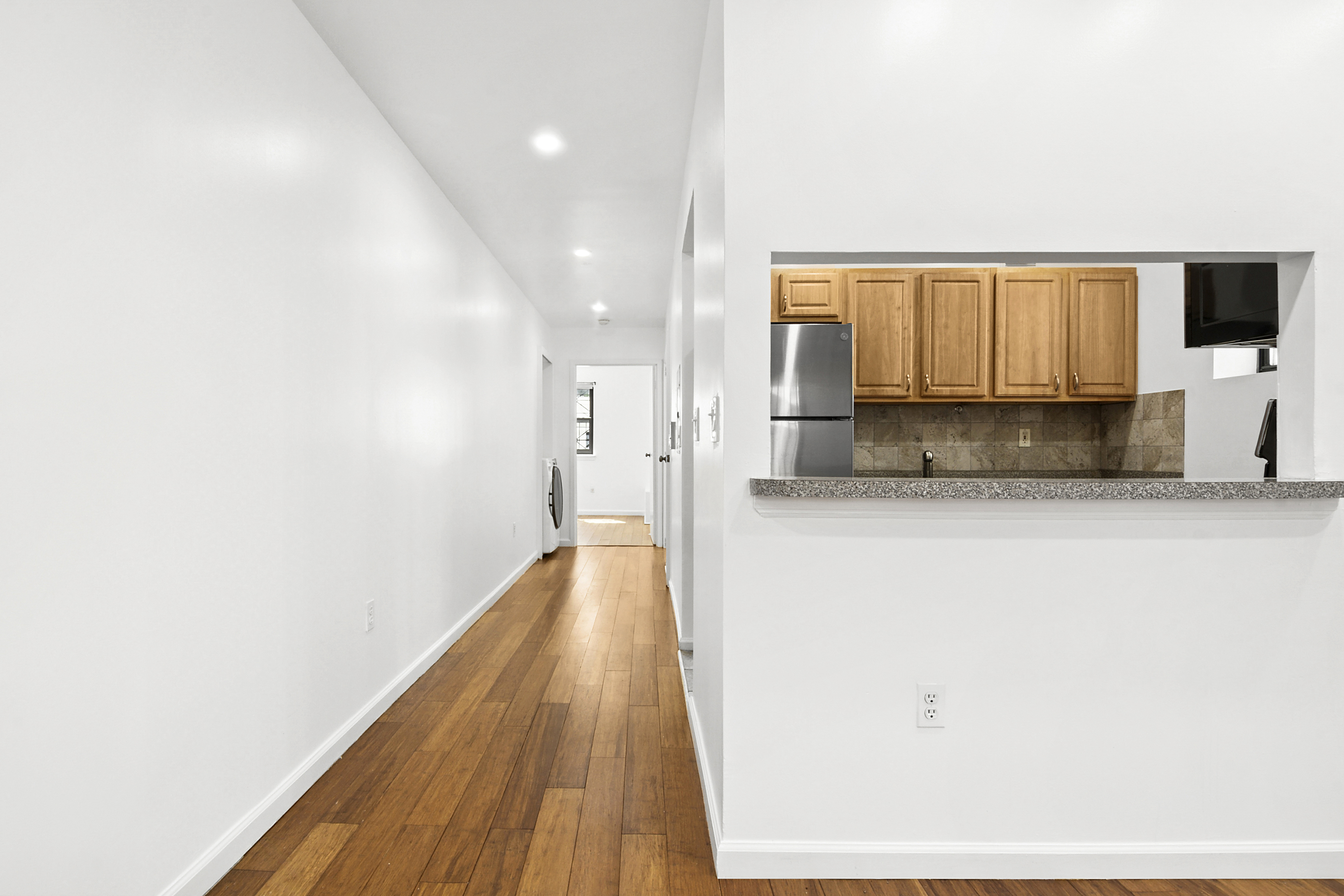 112 Pulaski Street, Unit #1 Brooklyn, NY 11206 - Photo 2 of 7