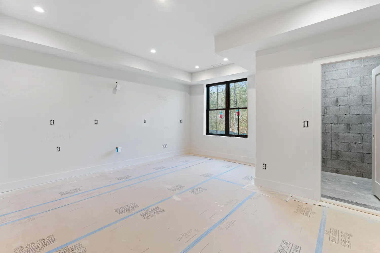 $2,300,000 | 7678 Sawyer Brown Road, Nashville, TN 37221