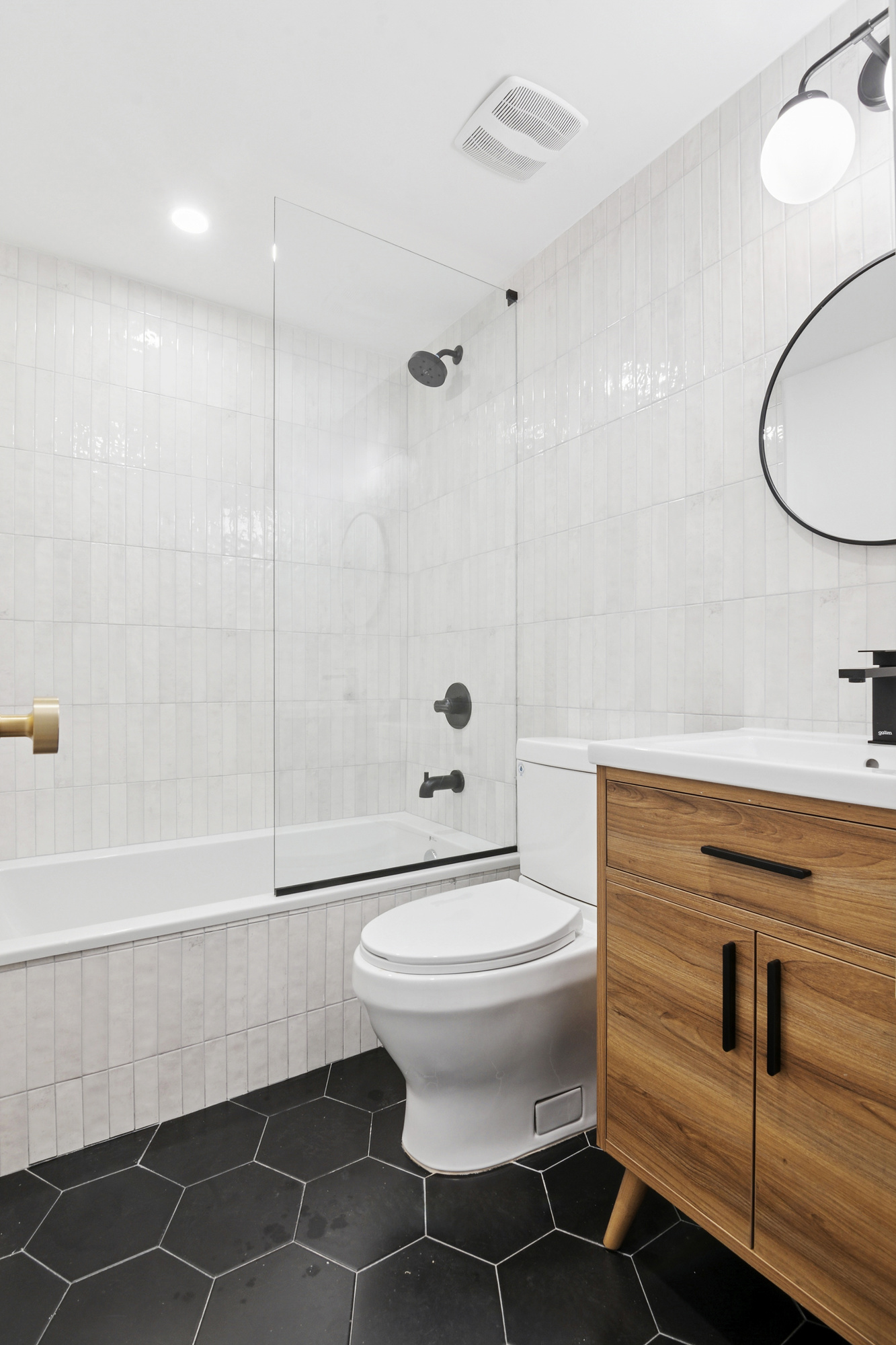 749 Monroe Street, Unit 1 Brooklyn, NY 11221 - Photo 6 of 7