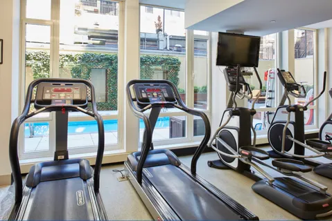 $2,250,000 | 133 West 22nd Street, Unit 8G | Chelsea