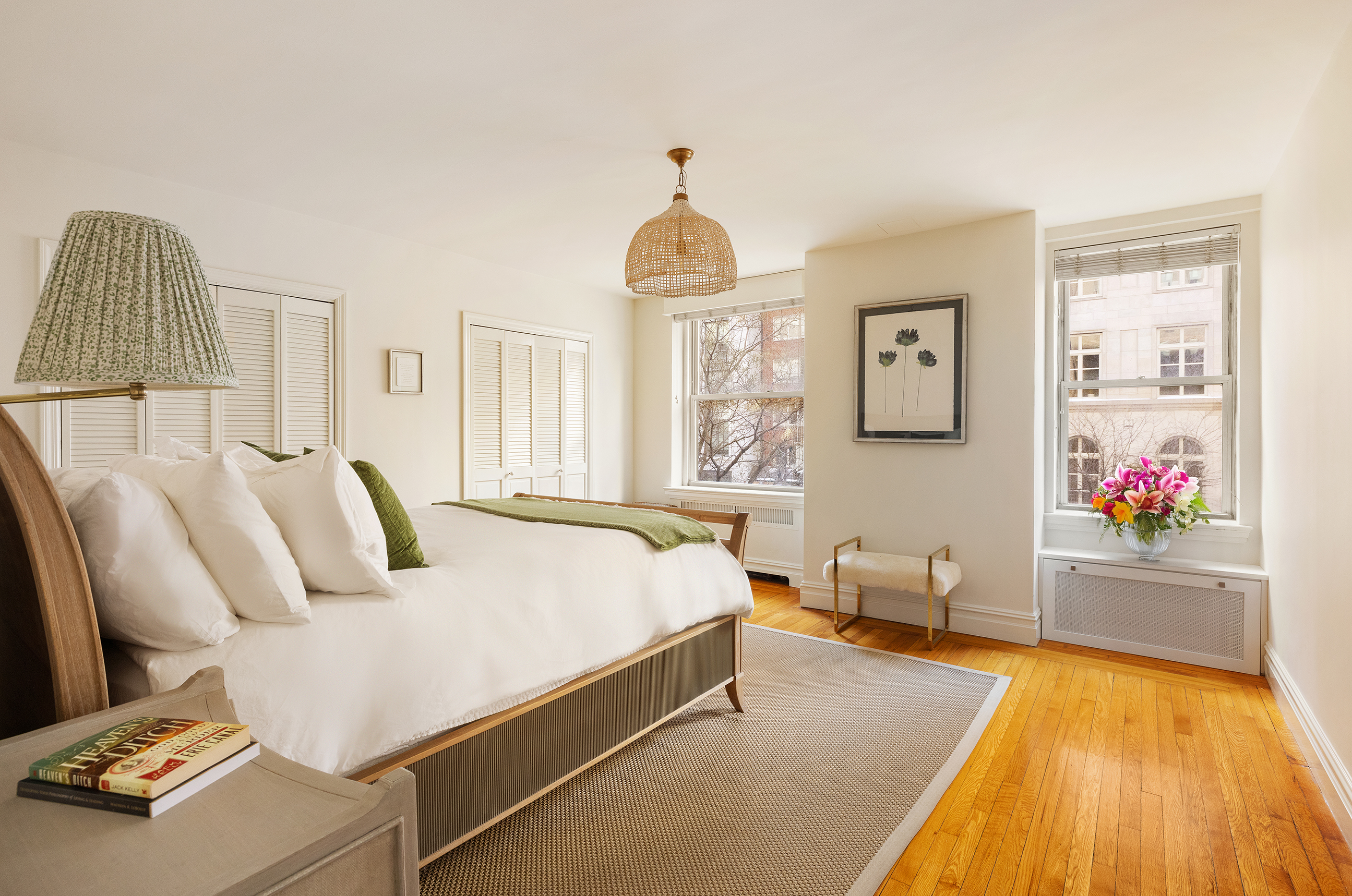 49 East 86th Street, Unit 3A Manhattan, NY 10028 - Photo 5 of 14 a bed room with a bed and a couch