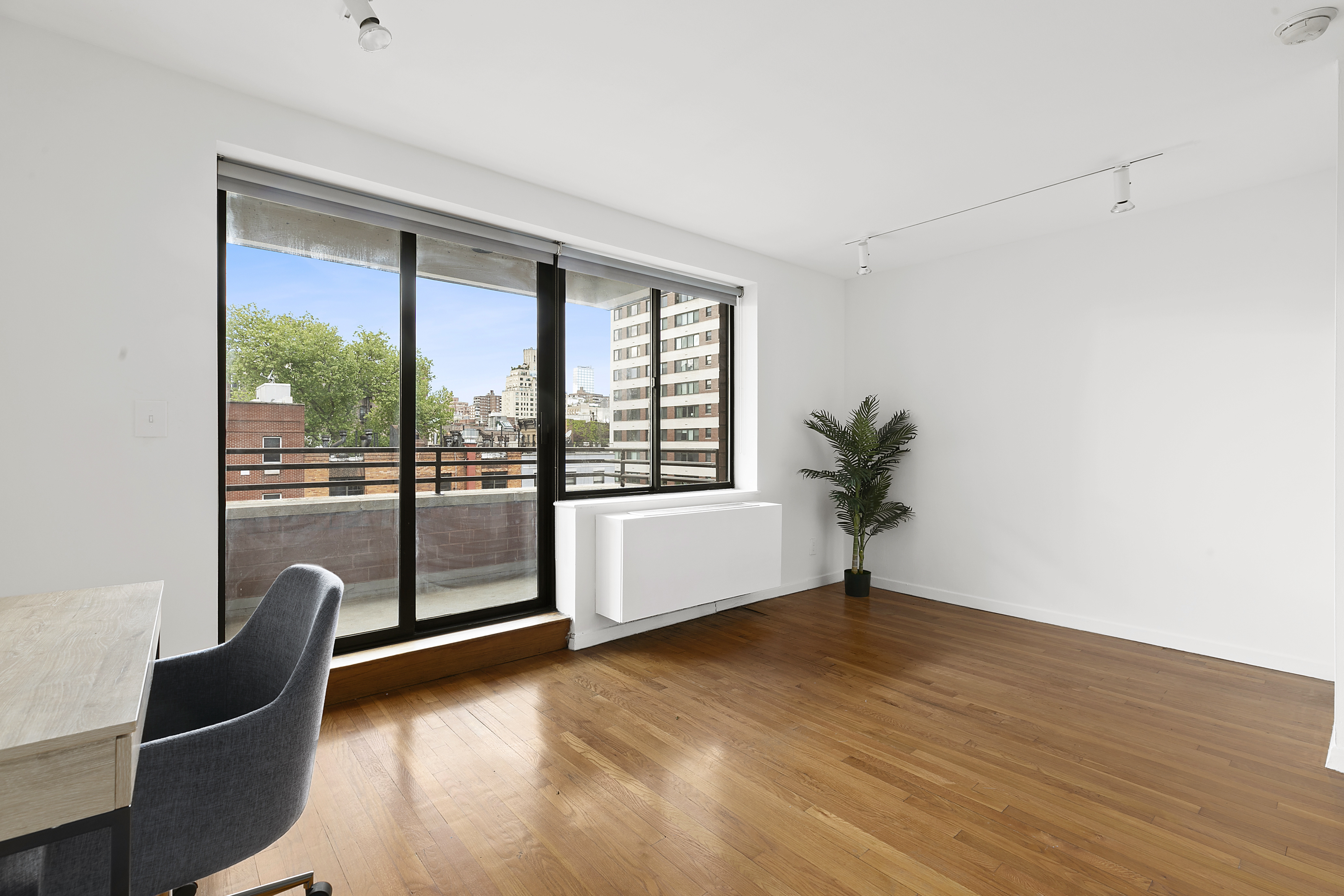 181 7th Avenue, Unit 5A Manhattan, NY 10011 - Photo 2 of 8