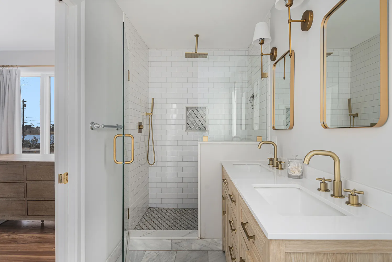 $639,000 | 1705 Wampanoag Trail, Barrington, RI 02806