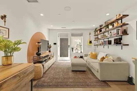 $575,000 | 4013 Davis Place Northwest, Unit Undisclosed, Washington, DC 20007