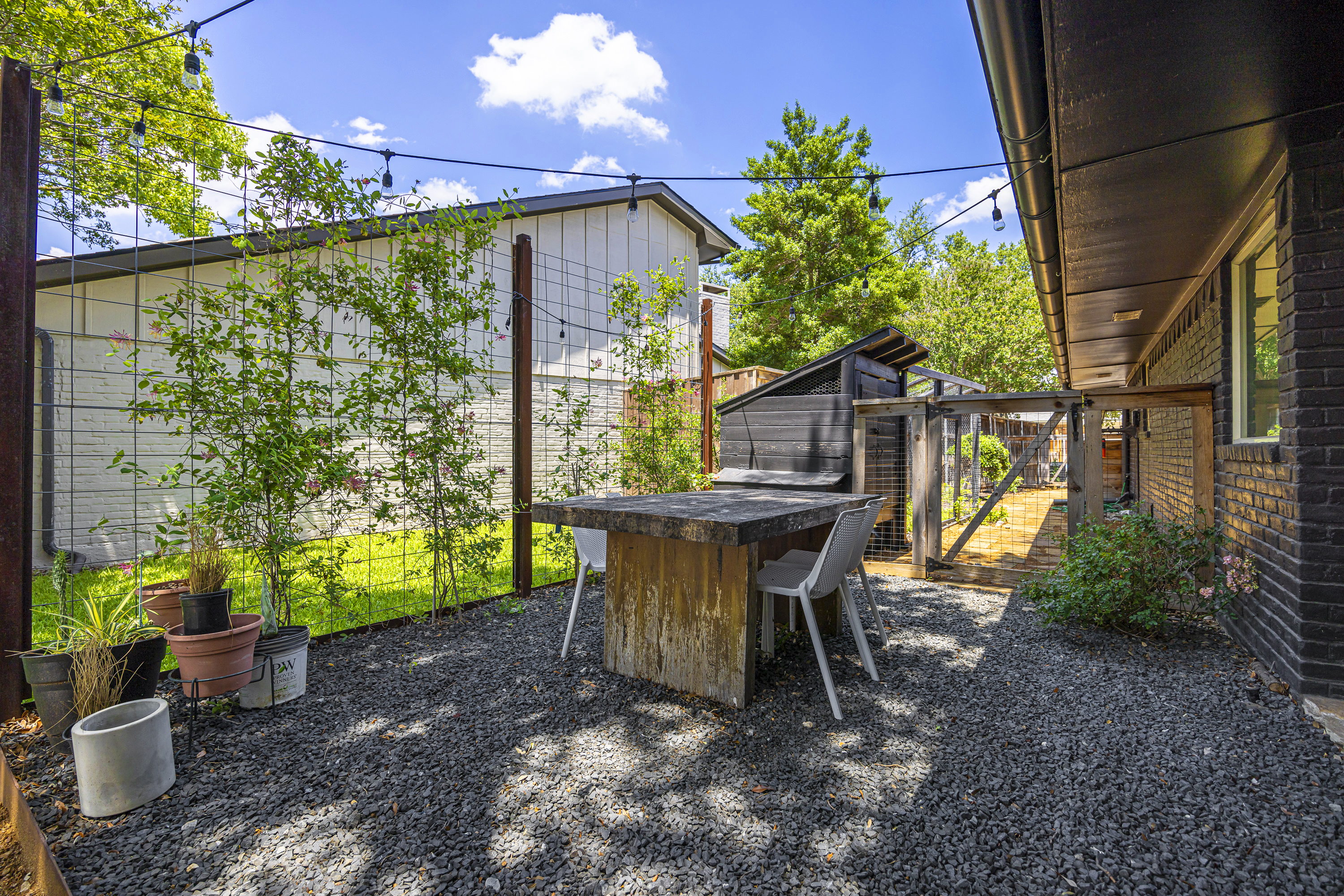 16424 Fallkirk Drive Dallas, TX 75248 - Photo 27 of 36