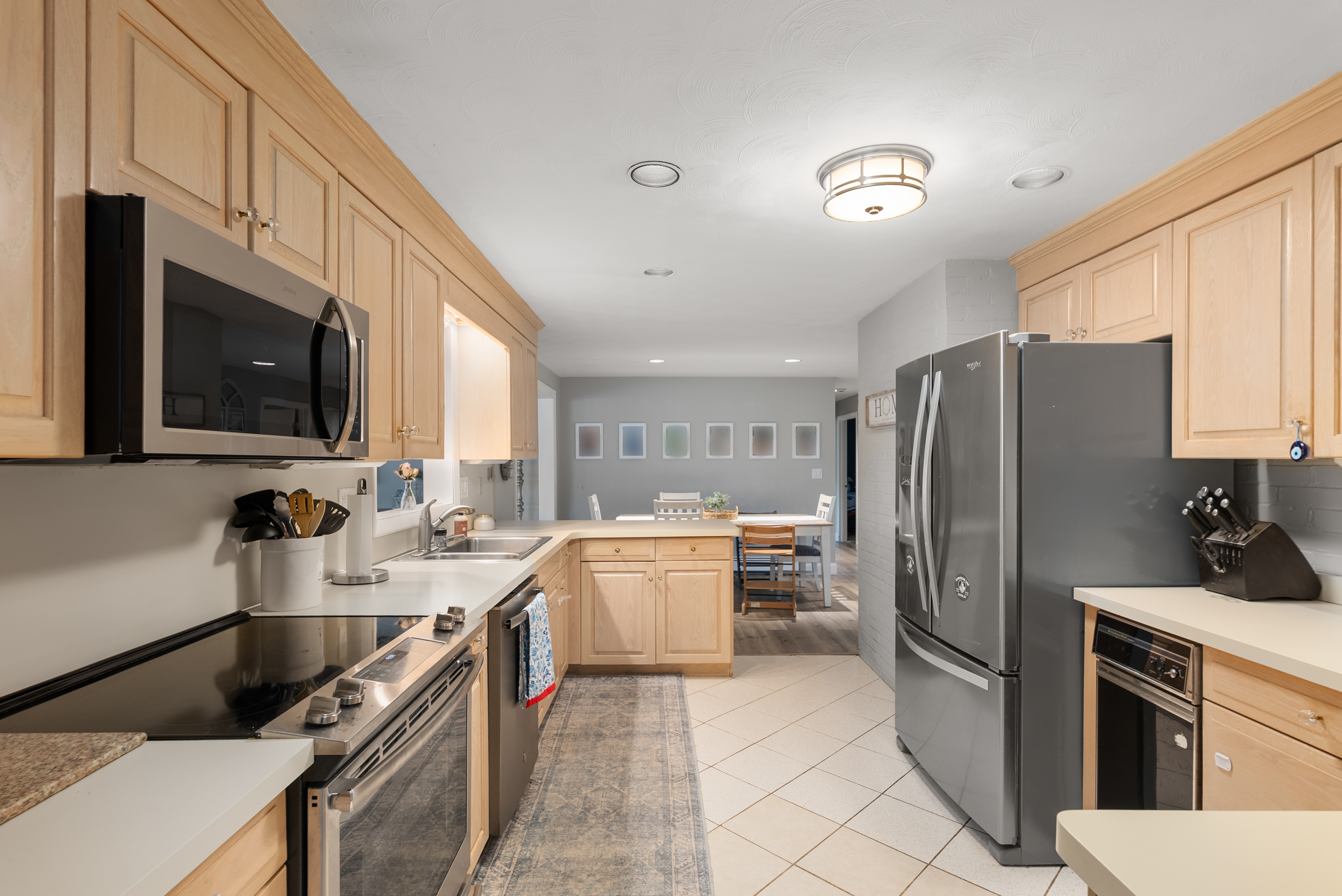 Wentworth Road Canton, MA 02021 - Photo 7 of 23