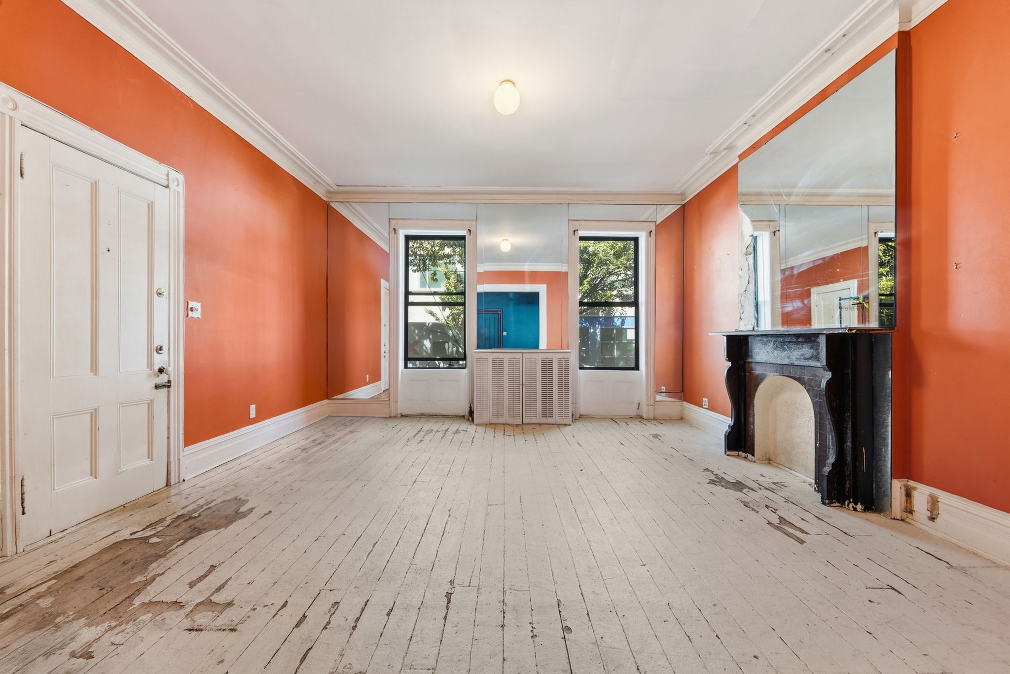 21-44 45th Road Queens, NY 11101 - Photo 3 of 9 Gallery Image 3