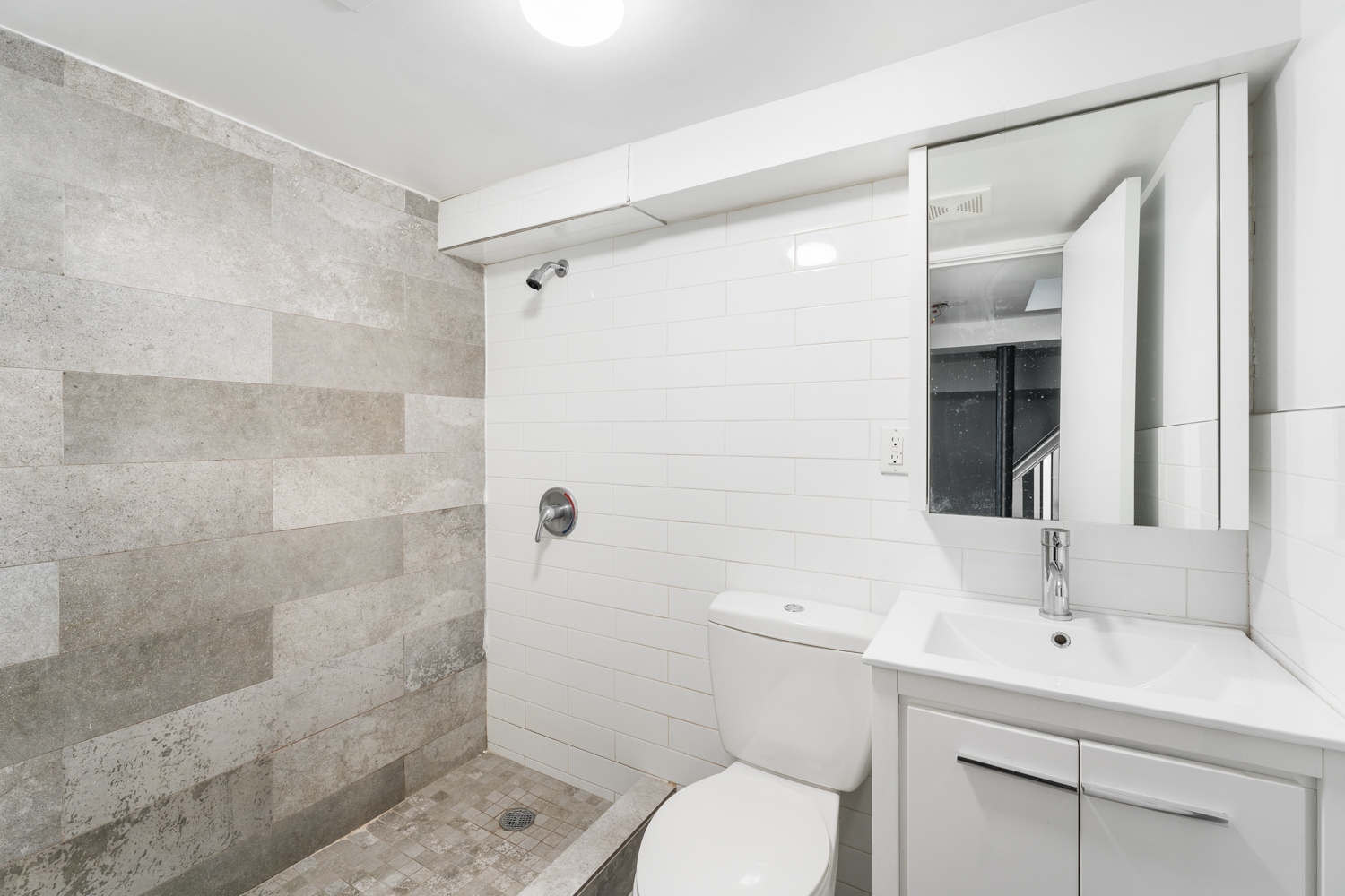 17 Grattan Street, Unit 1 Brooklyn, NY 11206 - Photo 9 of 12