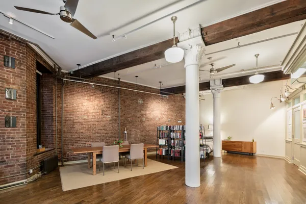 $1,800,000 | 6 Varick Street, Unit 2A | TriBeCa