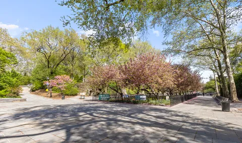 $2,995,000 | 535 East 86th Street, Unit 16F | Upper East Side