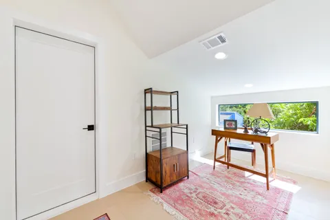 $1,275,000 | 2201 East 16th Street, Austin, TX 78702